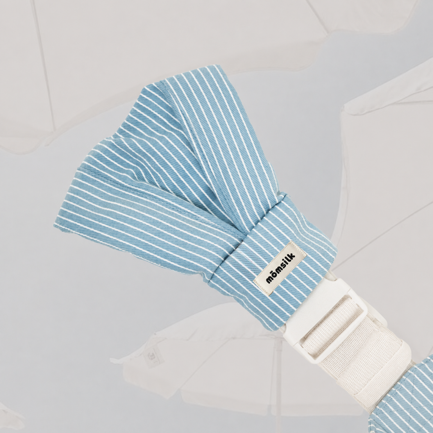 MomSwing Babytrage - Azures Lines (White Strap)